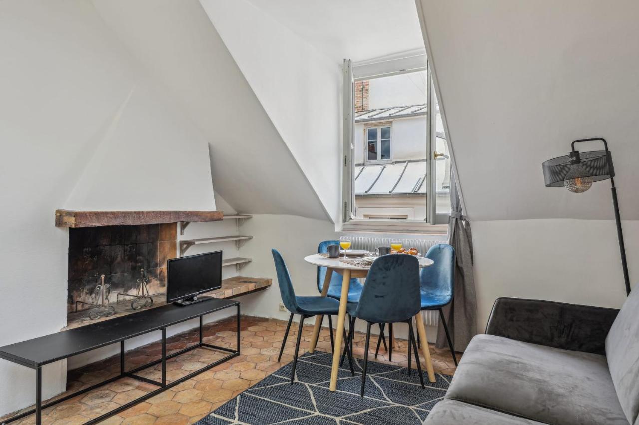 City Apartment In The Heart Of Latin Quarter Paris Exteriör bild